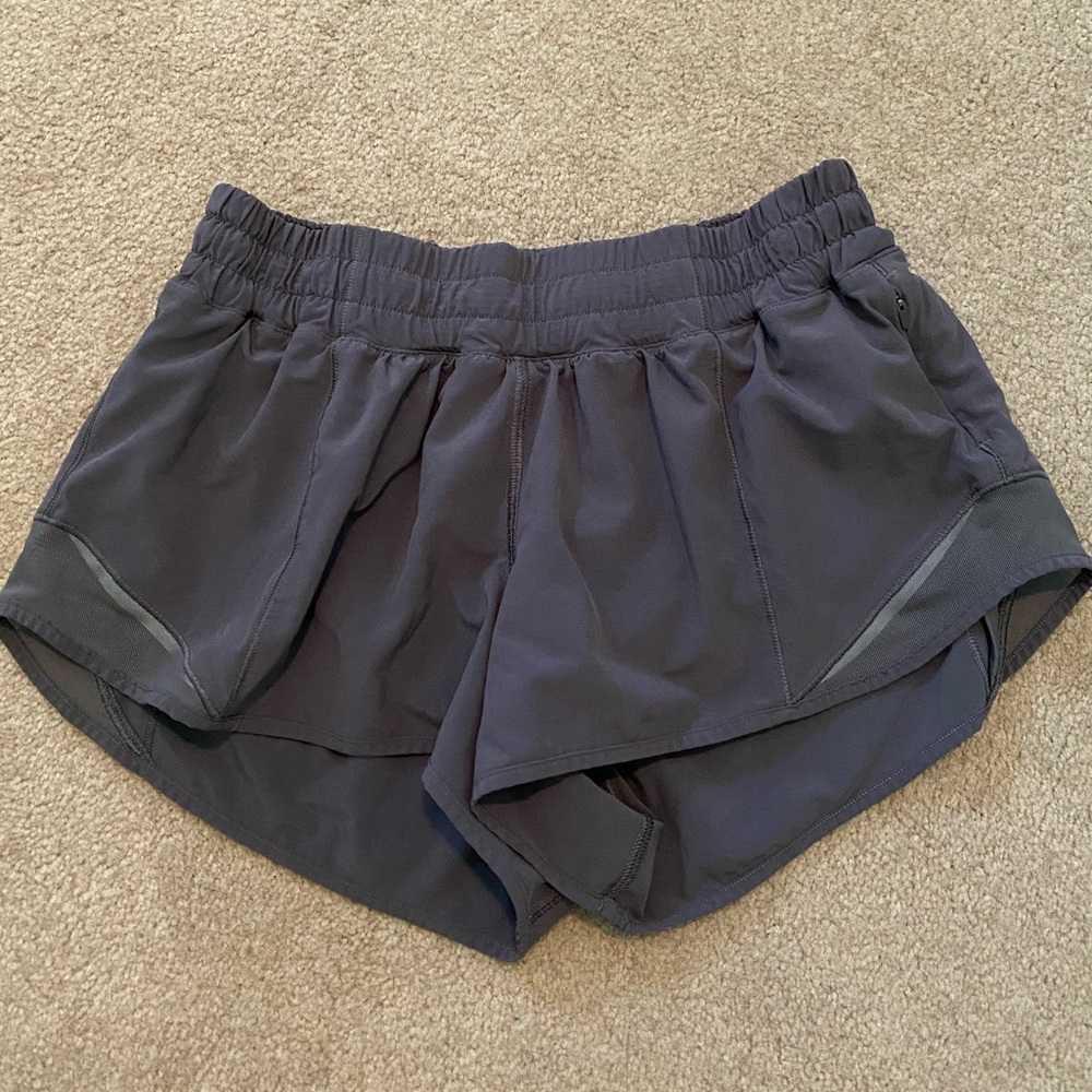 Lululemon Hotty Hot shorts
